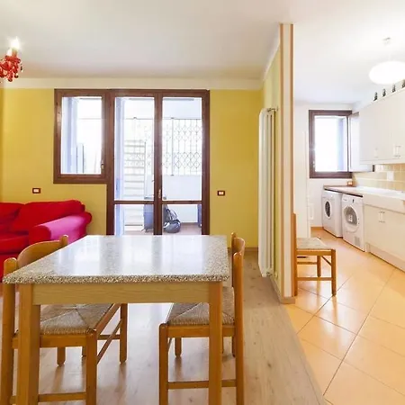 Lejlighed Rainbow House Bologna