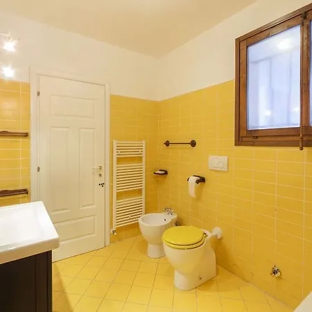 Apartment Rainbow House *